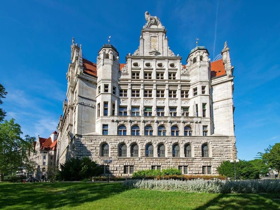 Apartment Gorilla Im Zentrum Mit Schnellem Wifi & Stadtblick 3rd Floor *
